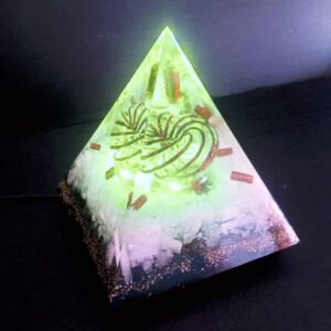 Piramide orgonite nubiana rodin coil